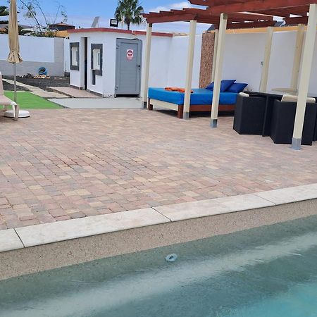 Villa Experience Heated Salty Water Pool Caleta De Fuste Luaran gambar