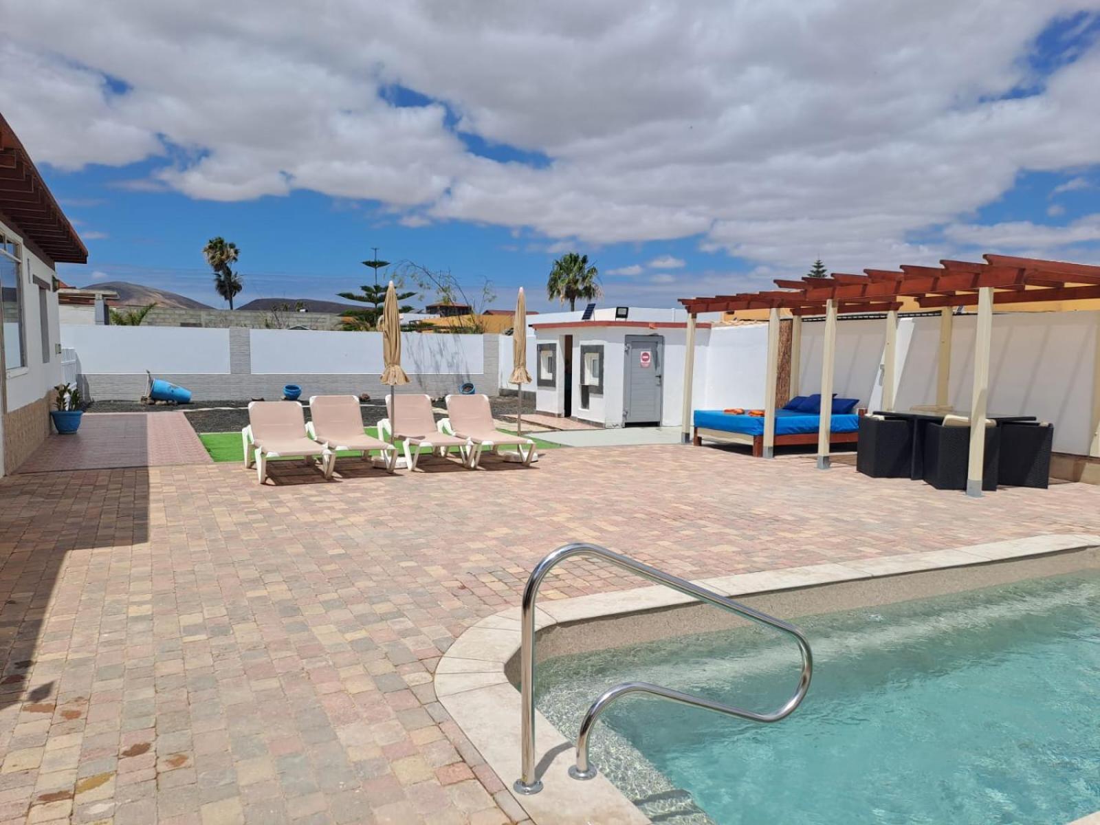 Villa Experience Heated Salty Water Pool Caleta De Fuste Luaran gambar